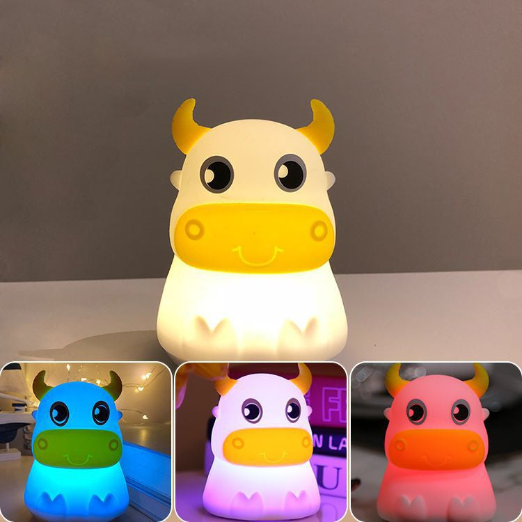 Colorful Dull Cow Silicone Night Light Led Creative Dream Bedroom Bedside Patted With Sleeping Lights, Style:USB Charging - Night Lights by buy2fix | Online Shopping UK | buy2fix